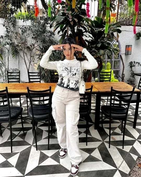 Pantaloni Cargo Ajustabili Eleni
