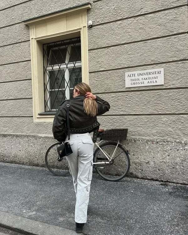 Pantaloni Cargo Ajustabili Eleni